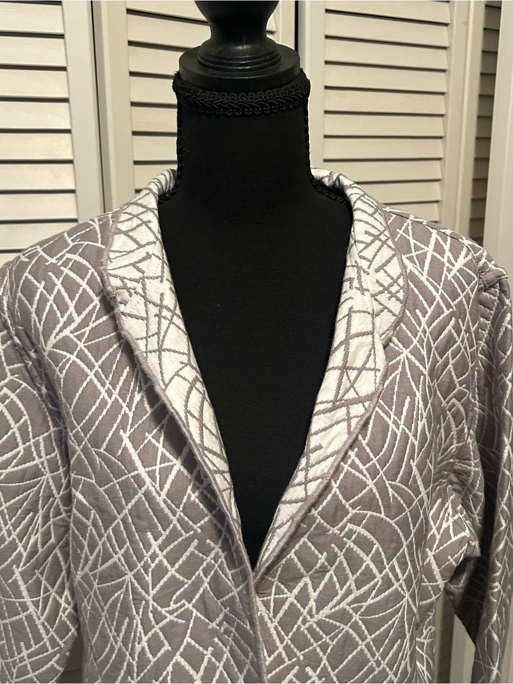 Women's Gray Abstract-Pattern Single-Button Blazer - Picture 5 of 8